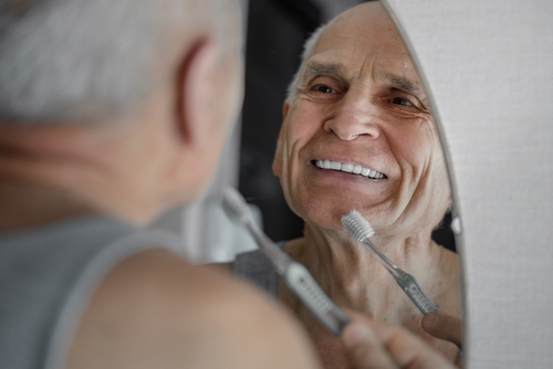 Siga estos seis pasos para reforzar su salud dental