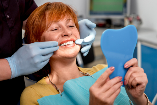 Precio de Mini Implantes Dentales en Melbourne, Fl | Consultas Gratuitas